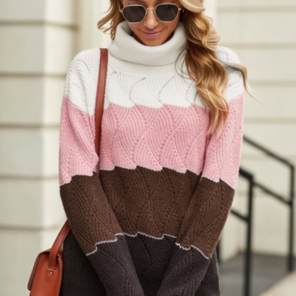 HP💝Pink Turtleneck Colorblock Fluffy Twist Sweater - Picture 3 of 7